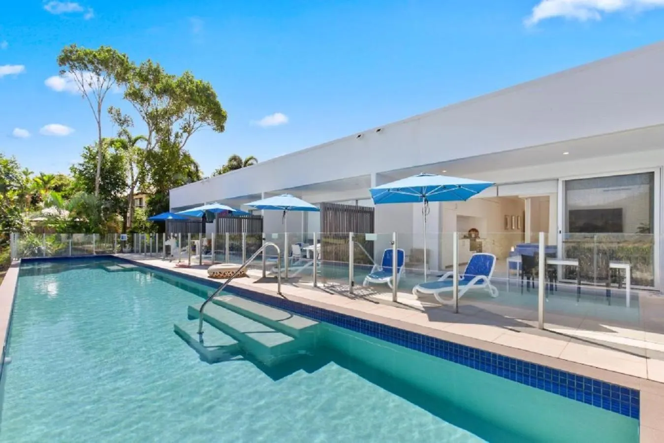 Pool Resort Port Douglas 4*,  Australia