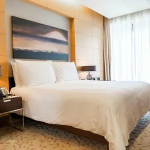 Deluxe - Address Mall - The Apartment Dubai