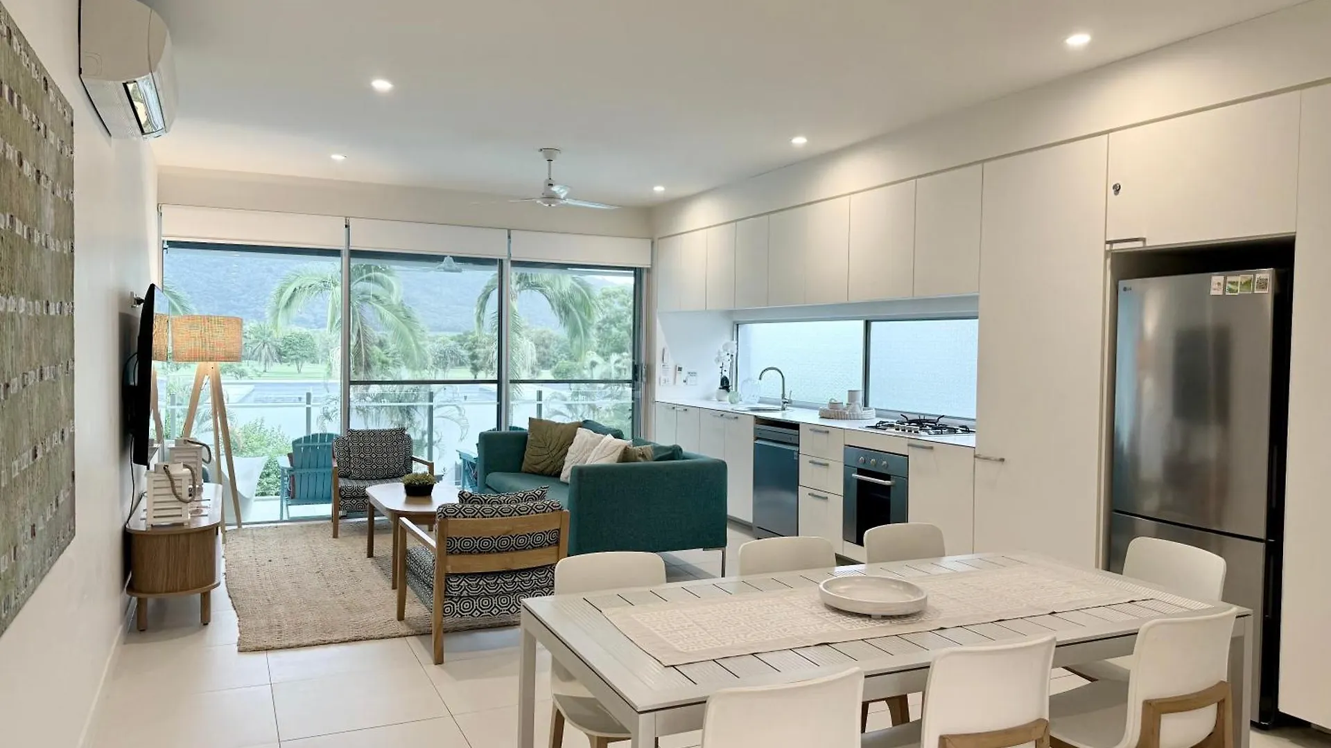 Pool Resort Port Douglas