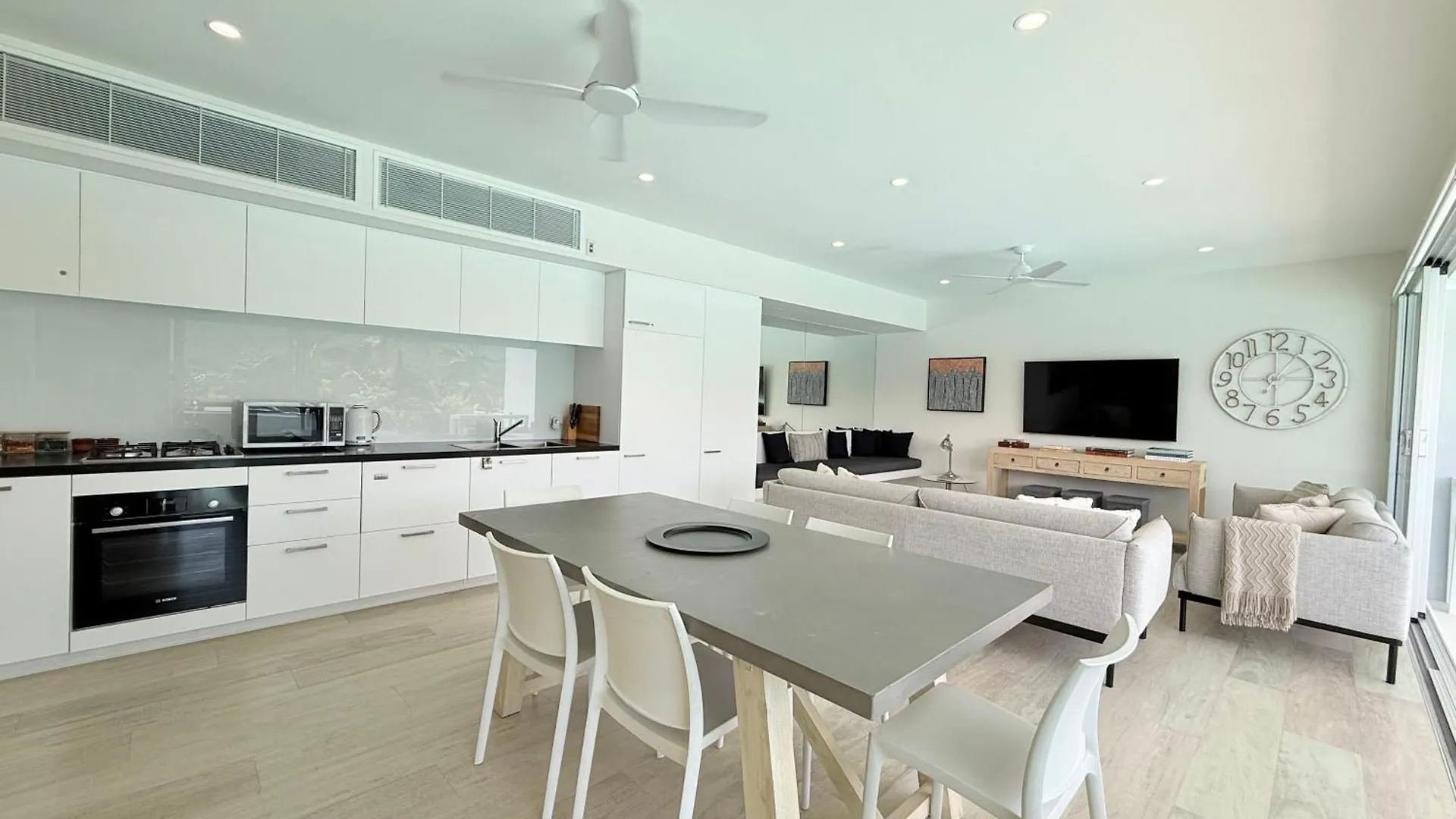 Pool Resort Port Douglas Aparthotel