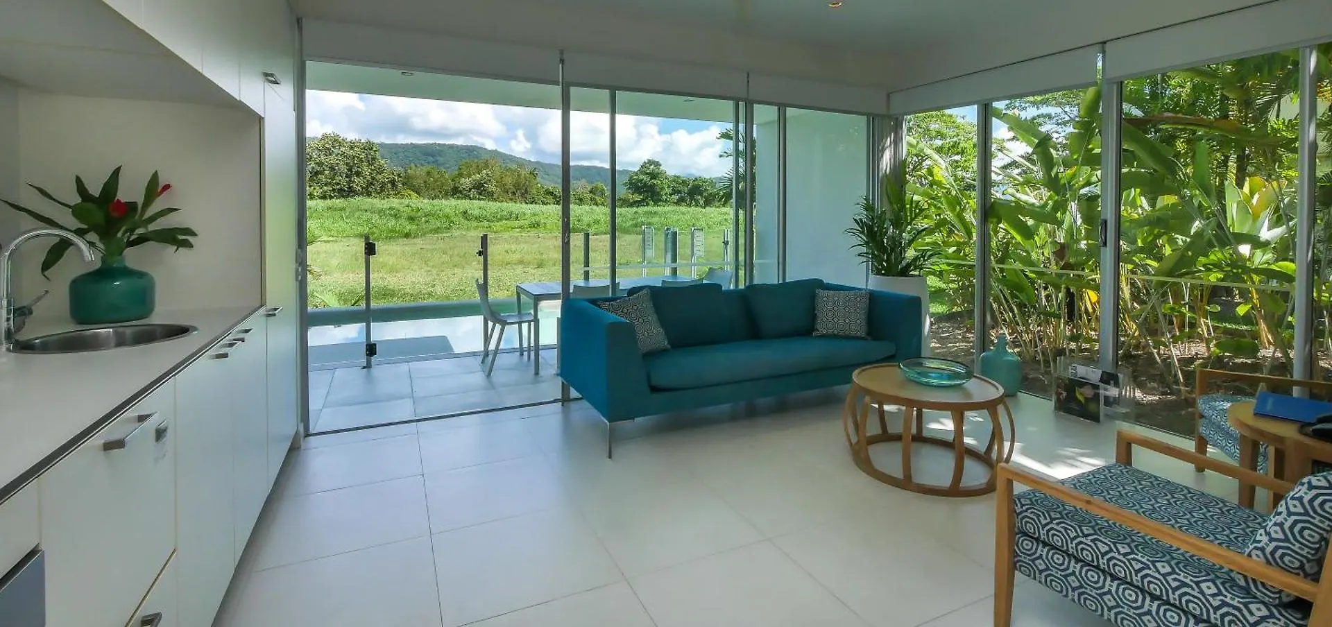 Pool Resort Port Douglas 4*,