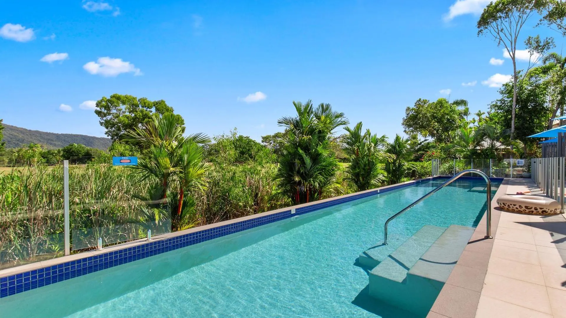Aparthotel Pool Resort Port Douglas