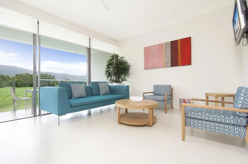 Pool Resort Port Douglas