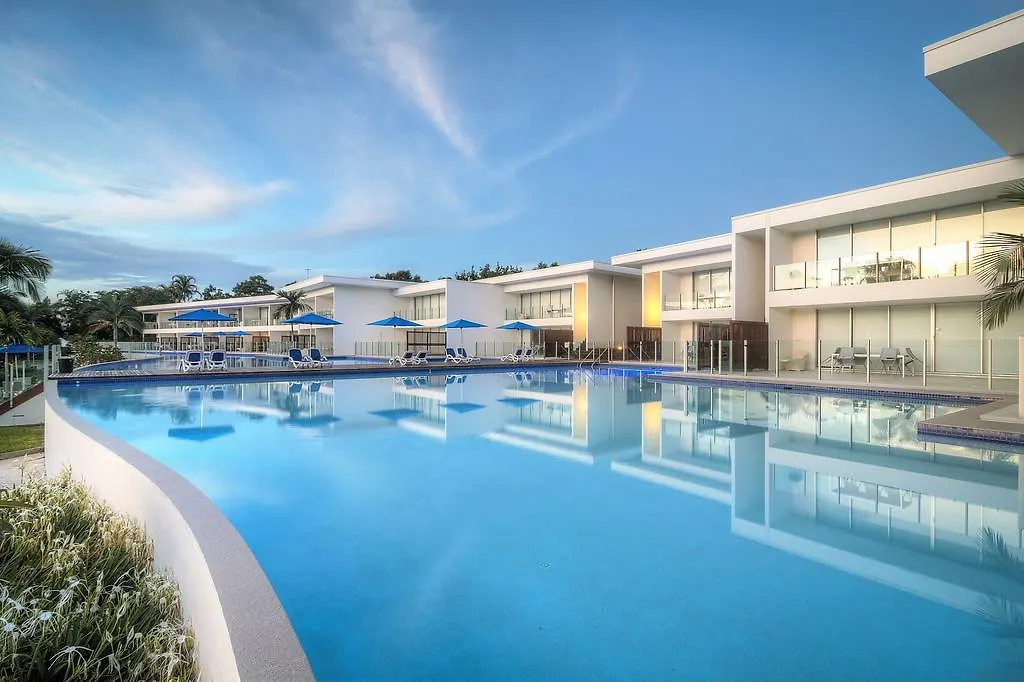 Pool Resort Port Douglas Aparthotel